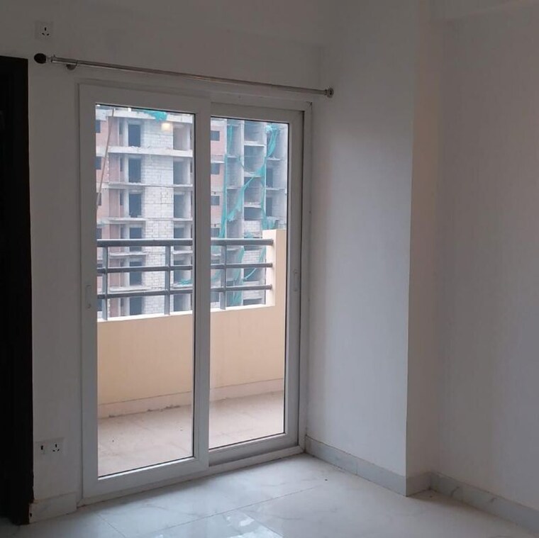 Room, unitech-habitat 3 Bedroom 2096 Sq.Ft. Apartment In Sector 34 Greater Noida Greater Noida 9969558