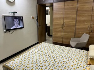 Bedroom in 2 BHK Apartment at Dosti Ambrosia, Wadala East – for Rent