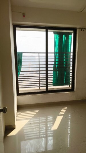 Room in 3 BHK Apartment at Aaryan Gloria, South Bopal – for Rent