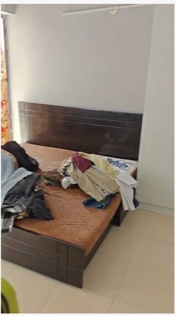 Furnished Amenities in 2 BHK Apartment at OP Floridaa, Sector 82 – for Rent