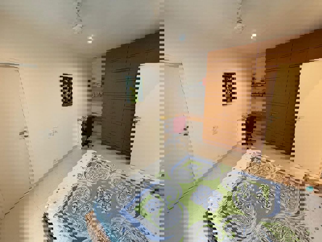 2 BHK + Pooja Room,Extra Room 1000 Sq.Ft. Apartment in New Mhada Towers