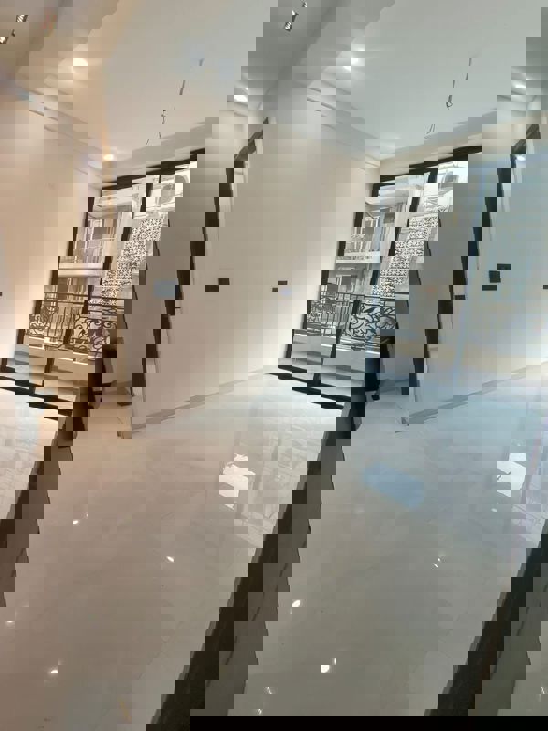 3 BHK + Servant Room 1825 Sq.Ft. Builder Floor in Shri Northview Avenue