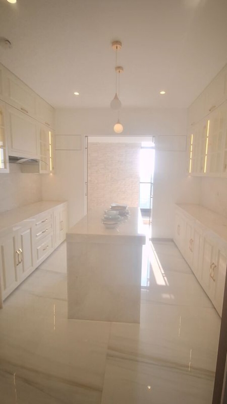 Kitchen, dlh-signature 3 Bedroom 2500 Sq.Ft. Apartment In Bandra West Mumbai 9969593