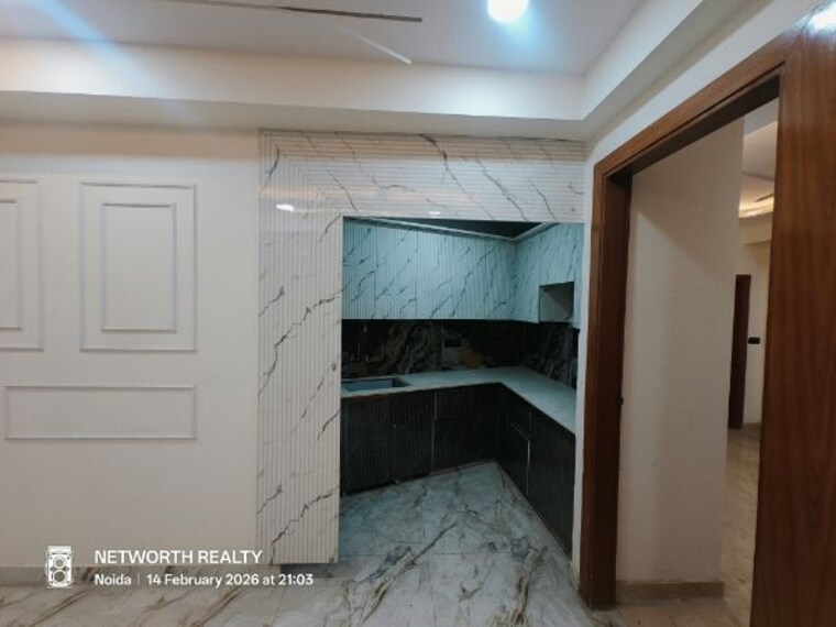 Kitchen, sector 73 3 Bedroom 1400 Sq.Ft. Builder Floor In Sector 73 Noida 9969596