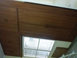 Room in 2 BHK Apartment at Shipra Suncity, Vaibhav Khand – for Rent