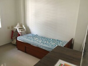 Bedroom in 2 BHK Apartment at Kudasan – for Rent