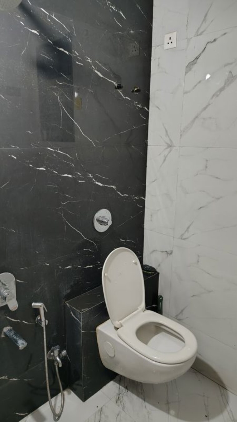 Bathroom, tuljai-chs 2 Bedroom 830 Sq.Ft. Apartment In Kharadi Pune 9969604