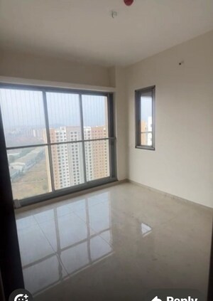 Room in 3 BHK Apartment at Vilas Javdekar Yashwin Enchante, Kharadi – for Rent