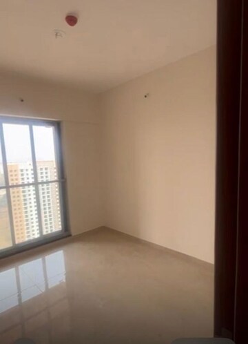 Room in 3 BHK Apartment at Vilas Javdekar Yashwin Enchante, Kharadi – for Rent