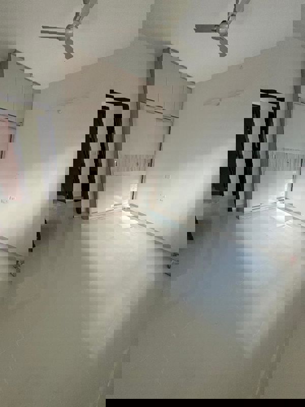 2 BHK 870 Sq.Ft. Apartment in Prestige Primrose Hills Phase II