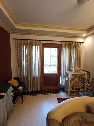 Living Room in 2 BHK Builder Floor at Green Park – for Rent