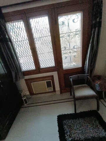 2 BHK Builder Floor For Rent in Green Park