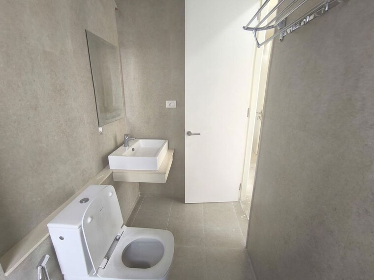 Bathroom, tata-serein 3 Bedroom 950 Sq.Ft. Apartment In Pokhran Road No Two Thane 9969620