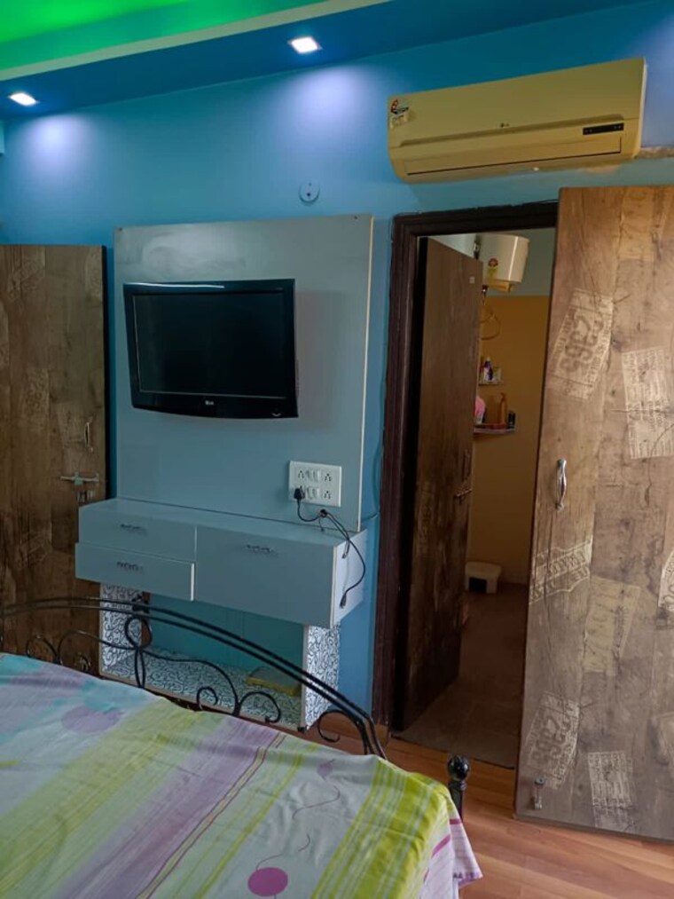 Bedroom, srs-residency 2 Bedroom 1304 Sq.Ft. Apartment In Sector 88 Faridabad 9969623