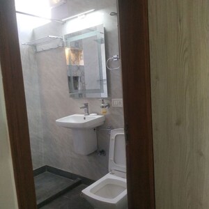 Bathroom in 4 BHK Builder Floor at Safdarjung Enclave – for Sale