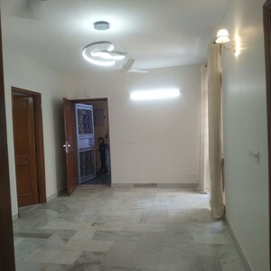 Room in 4 BHK Builder Floor at Safdarjung Enclave – for Sale