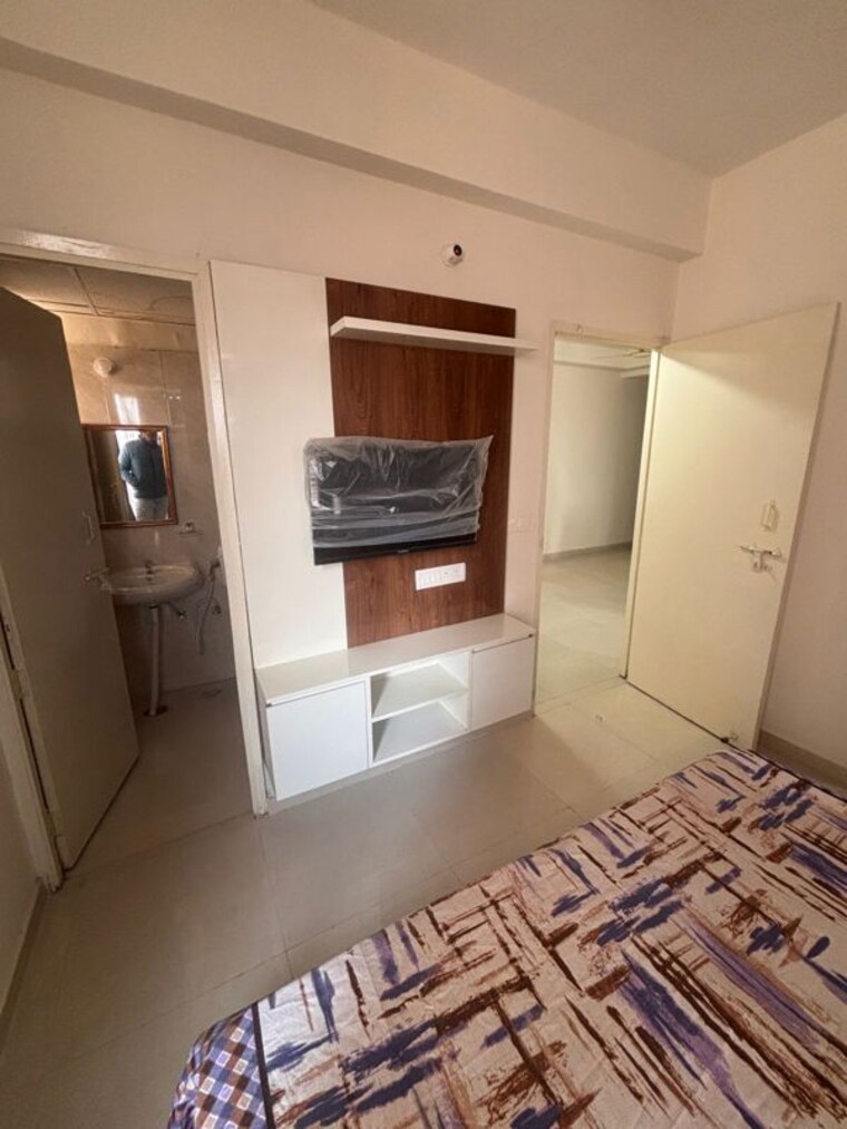 undefined, signature-the-millennia-2 2 Bedroom 645 Sq.Ft. Apartment In Sector 37d Gurgaon 9969629