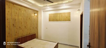 1 RK Builder Floor For Rent in Sector 73
