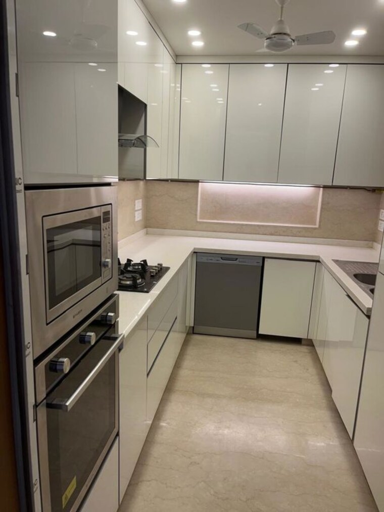 Kitchen, safdarjung enclave 3 Bedroom 1800 Sq.Ft. Builder Floor In Safdarjung Enclave Delhi 9969642