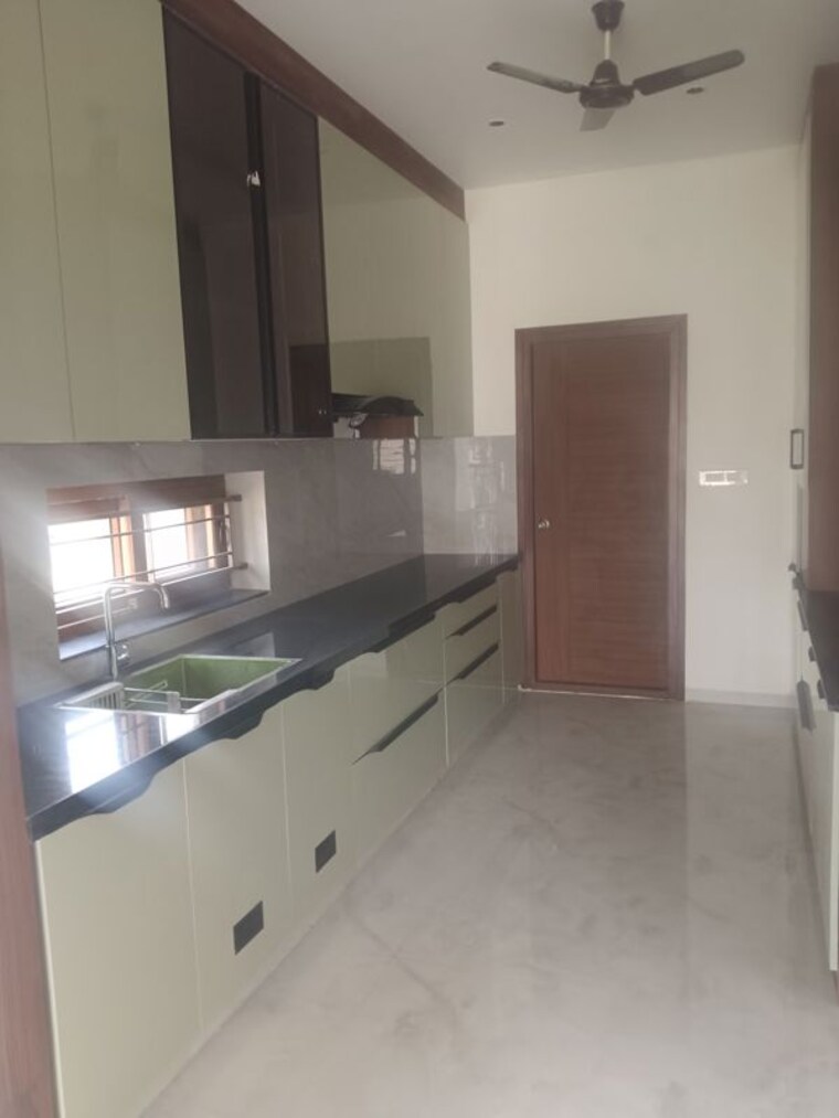 Kitchen, kokapet 3 Bedroom 2600 Sq.Ft. Apartment In Kokapet Hyderabad 9969649