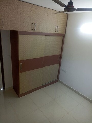 Room in 2 BHK Builder Floor at Rt Nagar – for Rent