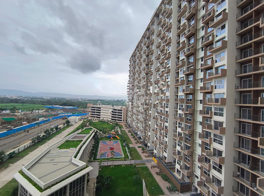 3 BHK + Servant Room Apartment For Sale in Godrej Sky Greens