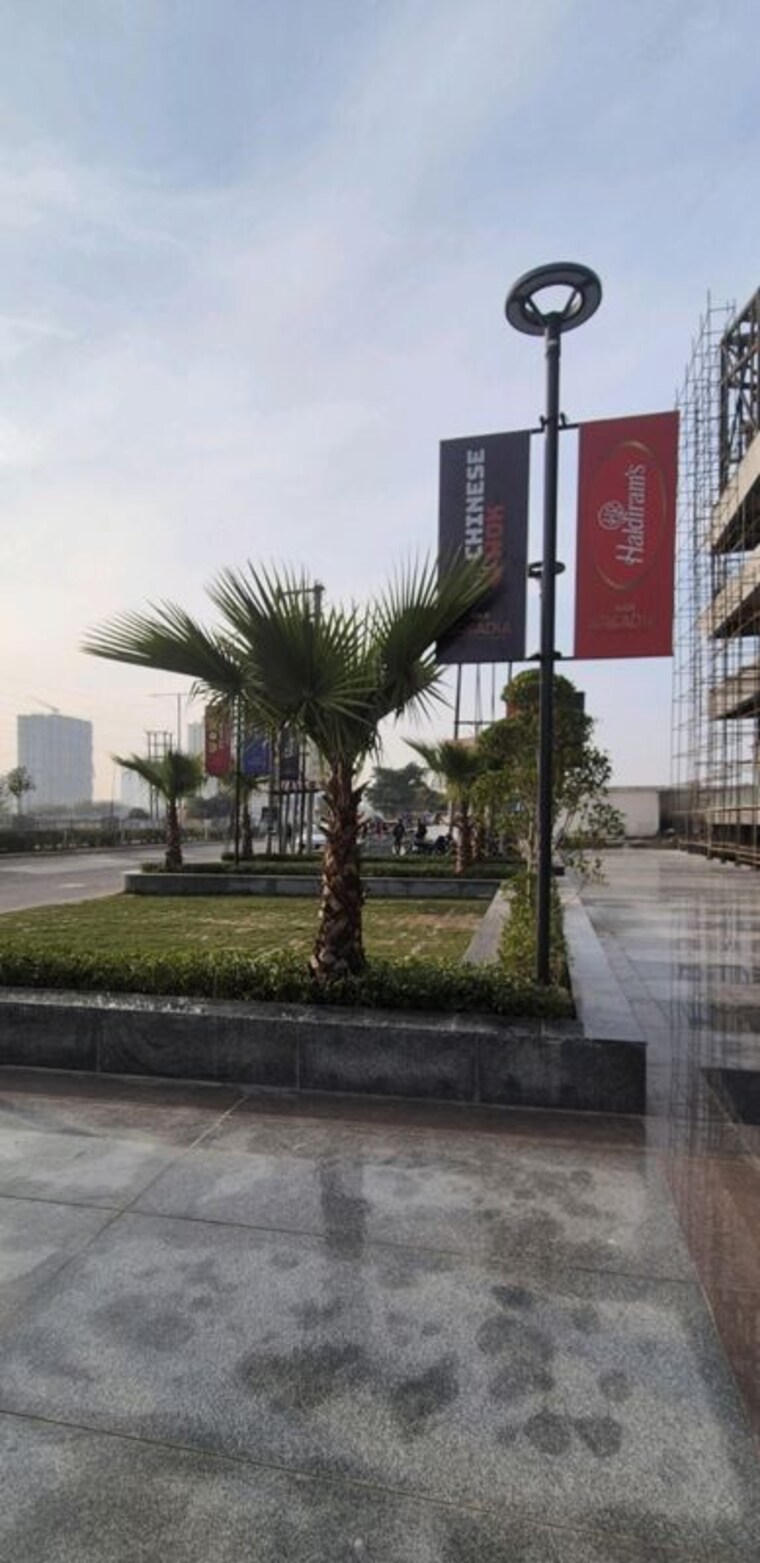 Exterior View, ska-arcadia Commercial Shop 158 Sq.Ft. In Wave City Ghaziabad 9969686