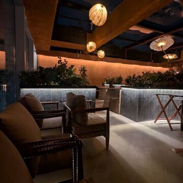 Living Room in  Showroom at Andheri West – for Sale