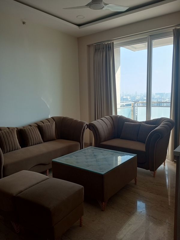 3 BHK Apartment For Rent in Ambience Creacions