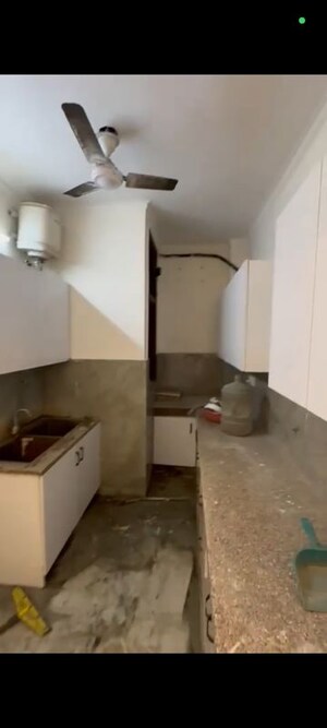 Master Bedroom in 3 BHK Builder Floor at Malviya Nagar – for Rent