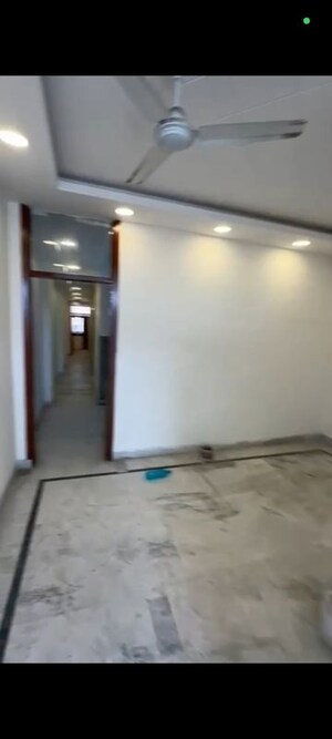 3 BHK Builder Floor For Rent in Malviya Nagar