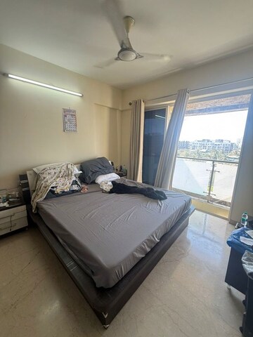 Bedroom in 3 BHK Apartment at Juhu – for Rent