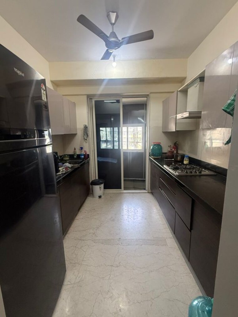 Kitchen, juhu 3 Bedroom 1400 Sq.Ft. Apartment In Juhu Mumbai 9969728