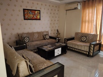 Living Room in 4 BHK Builder Floor at Sector 21c – for Sale