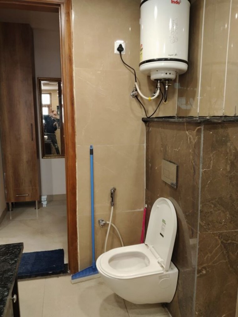 Bathroom, sector 21c 4 Bedroom 374 Sq.Ft. Builder Floor In Sector 21c Faridabad 9969730