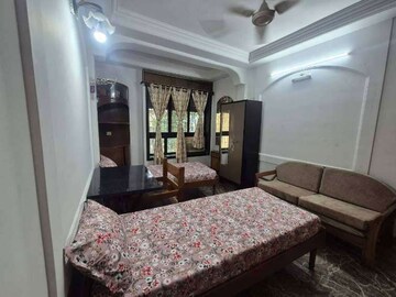 Bedroom in  Pg at Goregaon East – for Rent