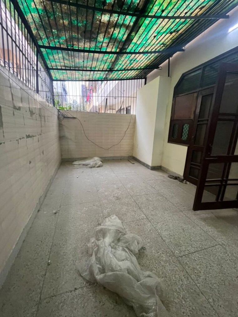 Balcony, sector 23 2 Bedroom 1860 Sq.Ft. Builder Floor In Sector 23 Gurgaon 9969758