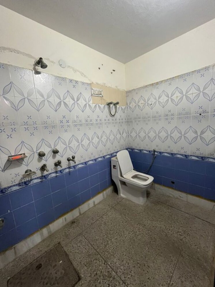 Master Bedroom, sector 23 2 Bedroom 1860 Sq.Ft. Builder Floor In Sector 23 Gurgaon 9969758