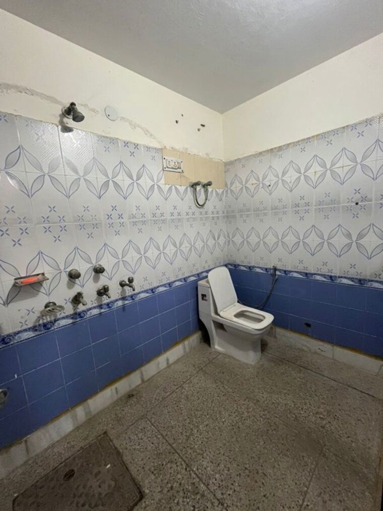 Master Bedroom, sector 23 2 Bedroom 1860 Sq.Ft. Builder Floor In Sector 23 Gurgaon 9969758