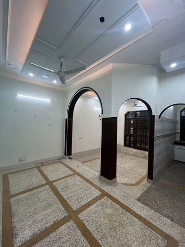 Building Lobby in 2 BHK Builder Floor at Sector 23 – for Rent