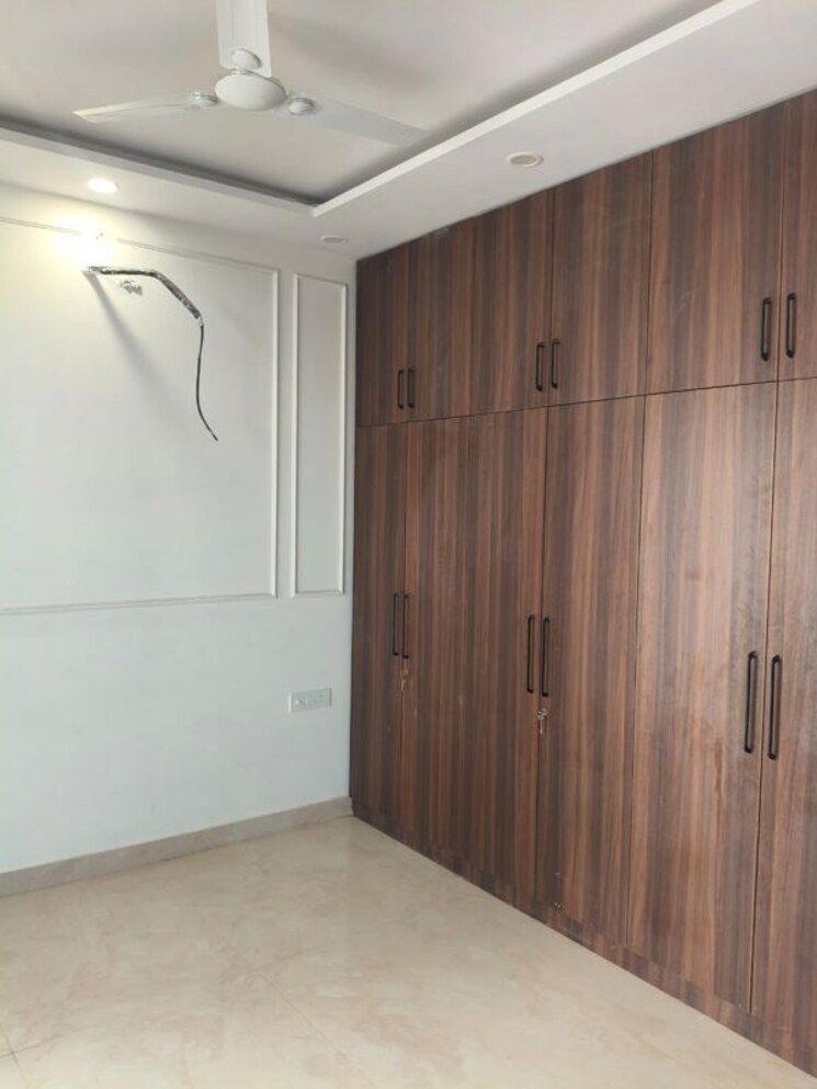 Room, palam vihar 3 Bedroom 1500 Sq.Ft. Builder Floor In Palam Vihar Gurgaon 9969776