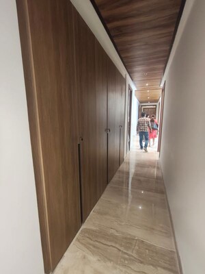 Building Lobby in 3.5 BHK Apartment at Ambience Creacions, Sector 22 – for Rent