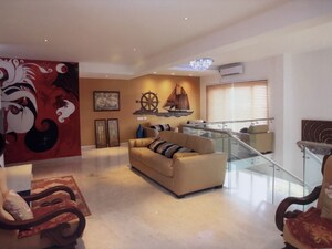Living Room in 4 BHK Penthouse at Marine Drive – for Sale
