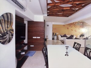  4 BHK Penthouse at Marine Drive – for Sale