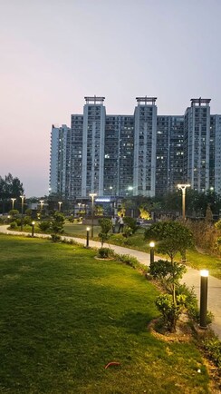 3 BHK Apartment For Sale in Sikka Kaamya Greens