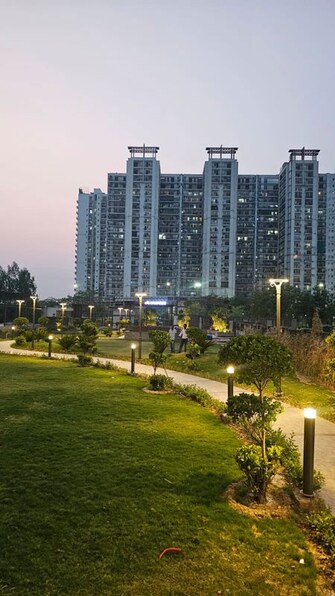 3 BHK 1445 Sq.Ft. Apartment in Sikka Kaamya Greens