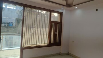 Room in 3 BHK Builder Floor at Bhagwati Garden – for Sale