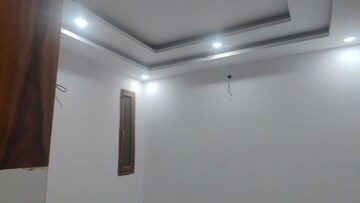 Room in 3 BHK Builder Floor at Bhagwati Garden – for Sale