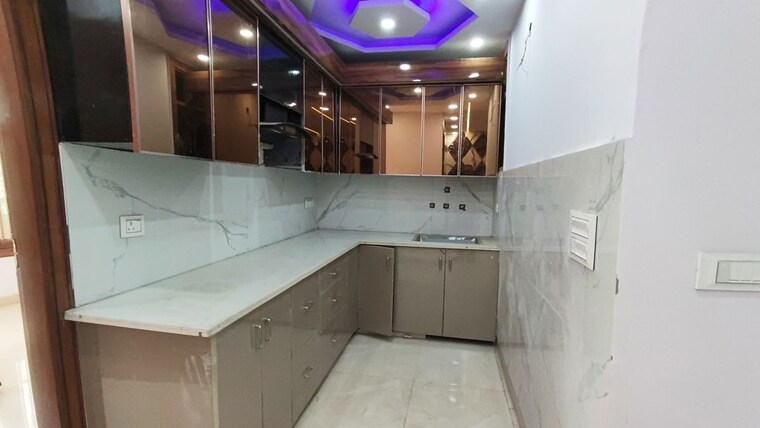 Kitchen, bhagwati garden 3 Bedroom 88 Sq.Yd. Builder Floor In Bhagwati Garden Delhi 9969822