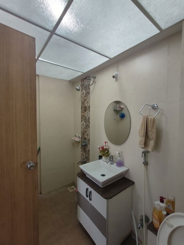 Bathroom, gagan-utopia 2 Bedroom 967 Sq.Ft. Apartment In Keshav Nagar Pune 9969826